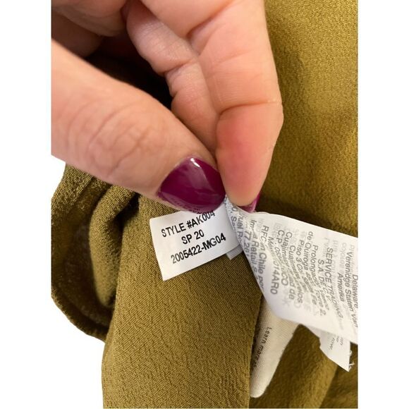 Madewell Olive Army Green Drapey V-Neck Button-Back Viscose Top, Small - Picture 5 of 7